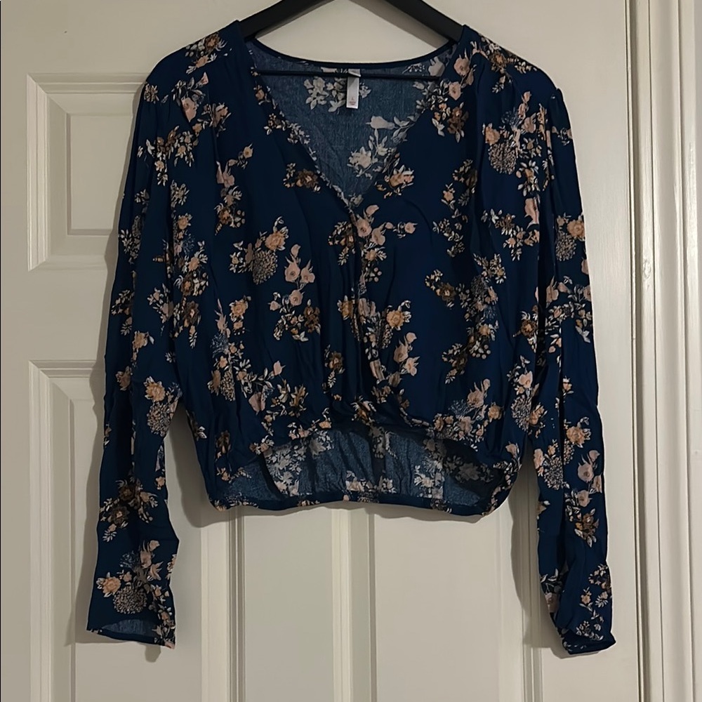 Xhilaration Floral Blouse in Navy and Peach